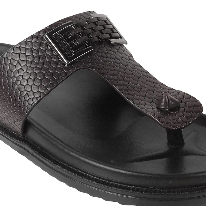 Mochi Men Brown Casual Slippers (SKU: 16-901029-12-39)