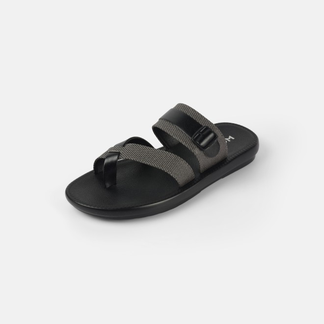 Mochi Men Black Casual Slippers (SKU: 16-901217-11-40)