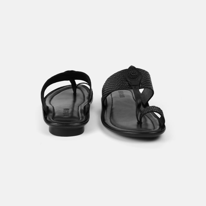 Mochi Men Black Ethnic Kolhapuris (SKU: 16-901267-11-42)