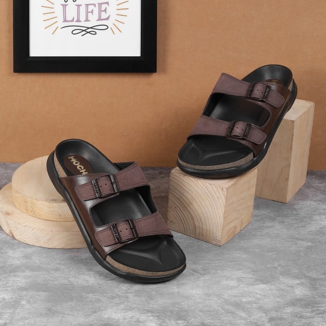 Mochi Men Brown Casual Slippers