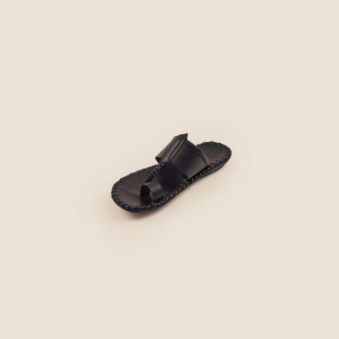 Mochi Men Black Casual Sandals (SKU: 16-955-11-40)