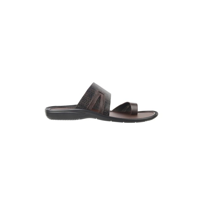 Mochi Men Brown Casual Slippers (SKU: 16-963-12-40)