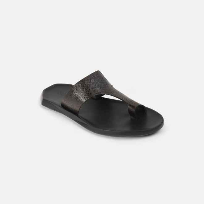 Mochi Men Brown Casual Slippers