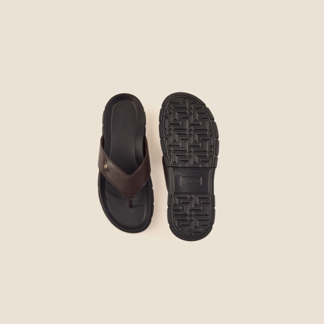 Mochi Men Brown Casual Slippers (SKU: 16-995-12-40)
