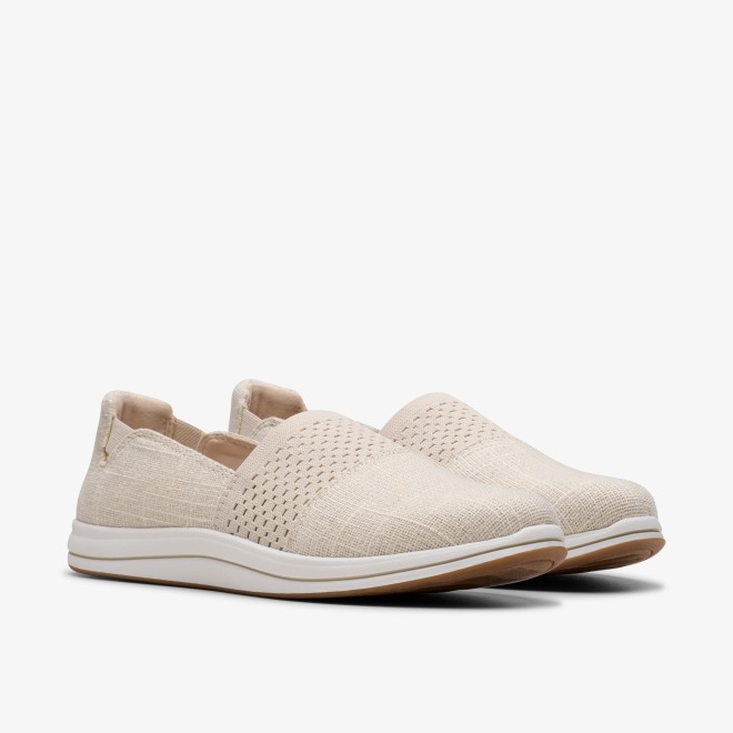 Clarks Women Light-grey Casual Walking Shoes (SKU: 161-1622-59-5)