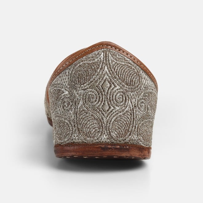 Mochi Men Gold Ethnic Jutis (SKU: 18-1023-15-39)