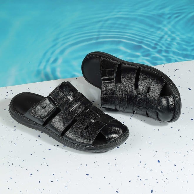 Mochi Men Black Casual Slip Ons