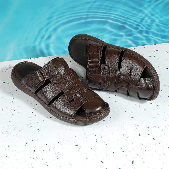 Mochi Men Brown Casual Slip Ons