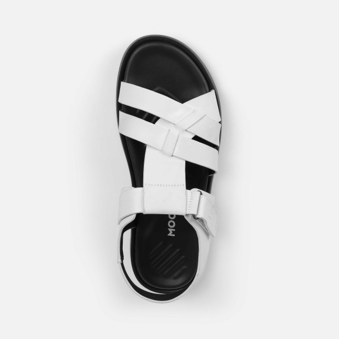 Mochi Men White Casual Sandals (SKU: 18-1127-16-41)