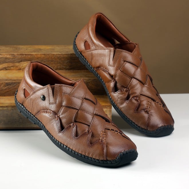 Mochi Men Tan Ethnic Jutis