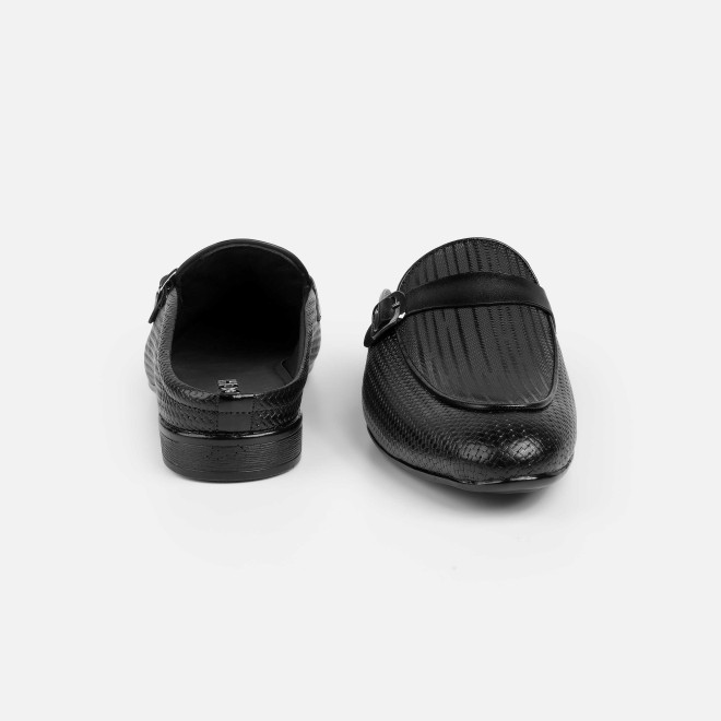 Mochi Men Black Casual Slip Ons (SKU: 18-1158-11-40)