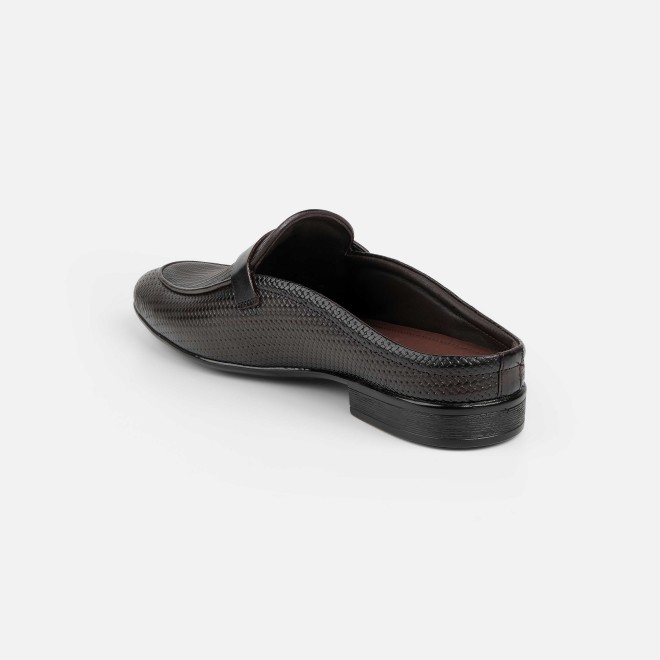 Mochi Men Brown Casual Slip Ons (SKU: 18-1158-12-40)