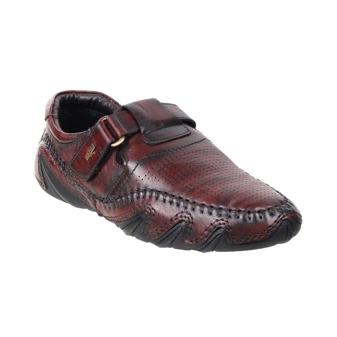 Buy Mochi Men Brown Casual Sandals Online