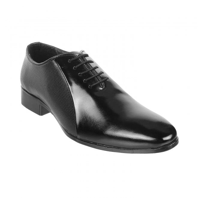 Buy Mochi Men Black Formal Lace Up Online | SKU: 19-242-11-40 – Mochi Shoes