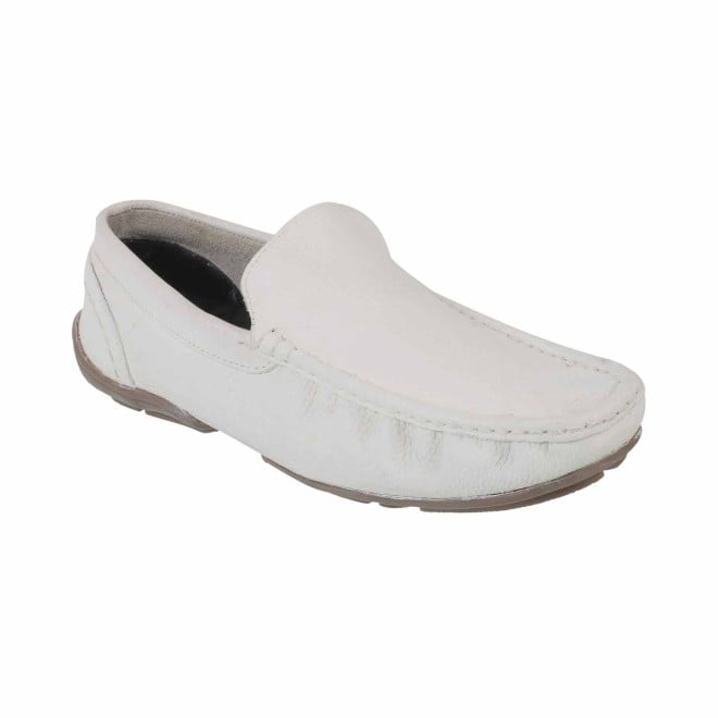 Mochi Men White Casual Loafers