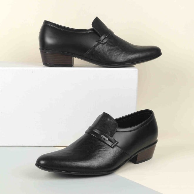 Mochi Men Black Casual Slip Ons (SKU: 19-578-11-41)