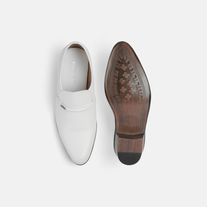 Mochi Men White Formal Moccasin (SKU: 19-6127-16-40)