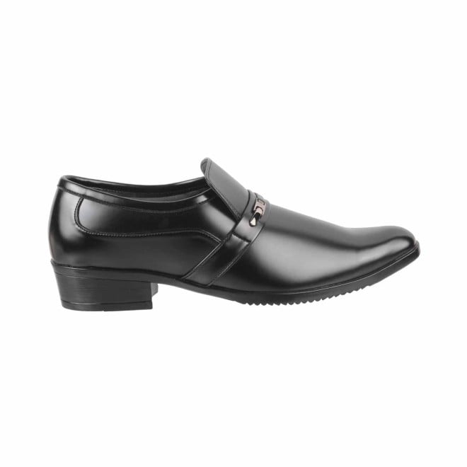 Buy Mochi Men Black Formal Moccasin Online | SKU: 19-2764-11-41 – Mochi  Shoes