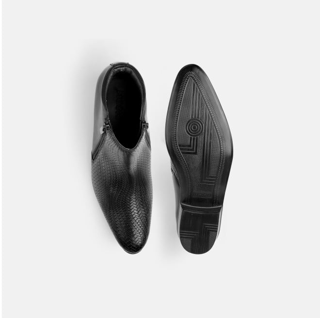 Mochi Men Black Formal Boots (SKU: 19-769-11-40)