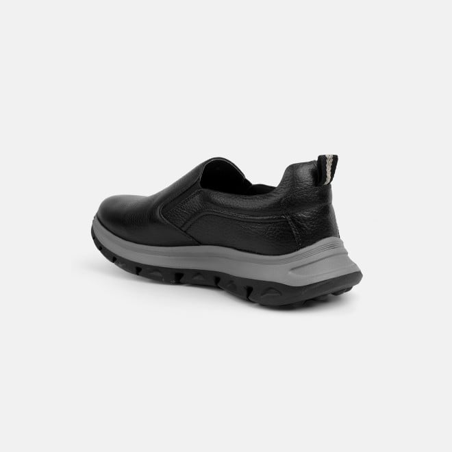 Mochi Men Black Casual Moccasin (SKU: 19-823-11-40)