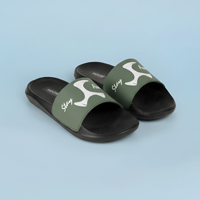 Mochi Men Green Casual Slippers