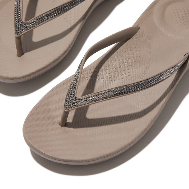 Fitflop Iqushion Ombre Sparkle Flip-Flops (SKU: 228-209-14-3)