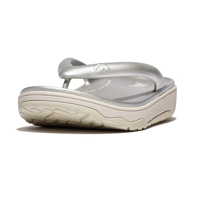 Fitflop Relieff Metallic Recovery Toe-Post Sandals (SKU: 228-380-27-3)