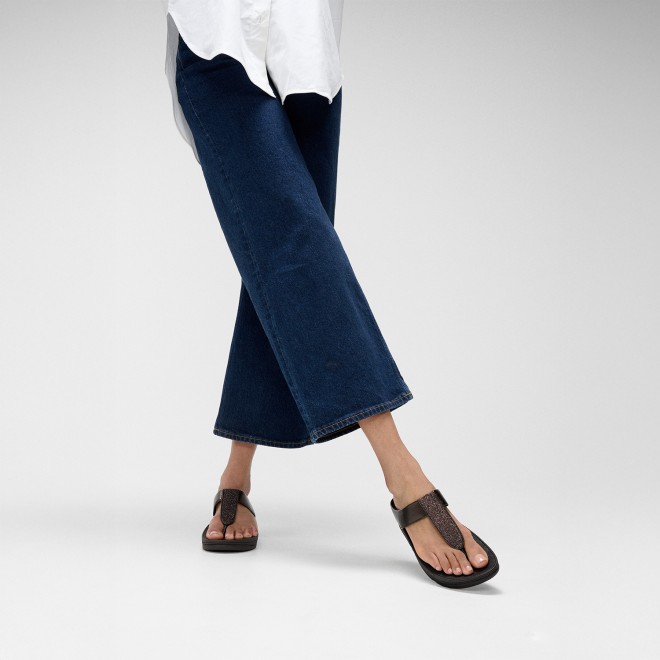 Fitflop Fino Glitterdust  Metallic Toe-Post Sandals (SKU: 228-402-12-6)