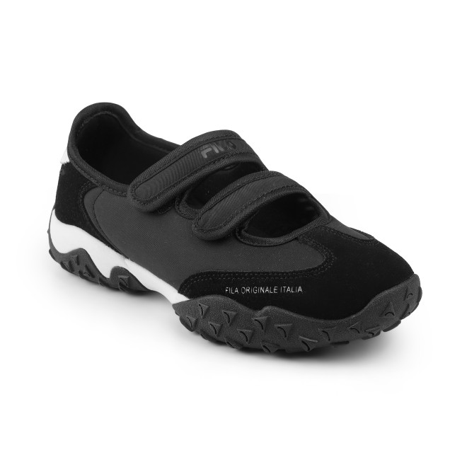 Fila Women Black Sports Walking Shoes (SKU: 25-11011415-11-4)