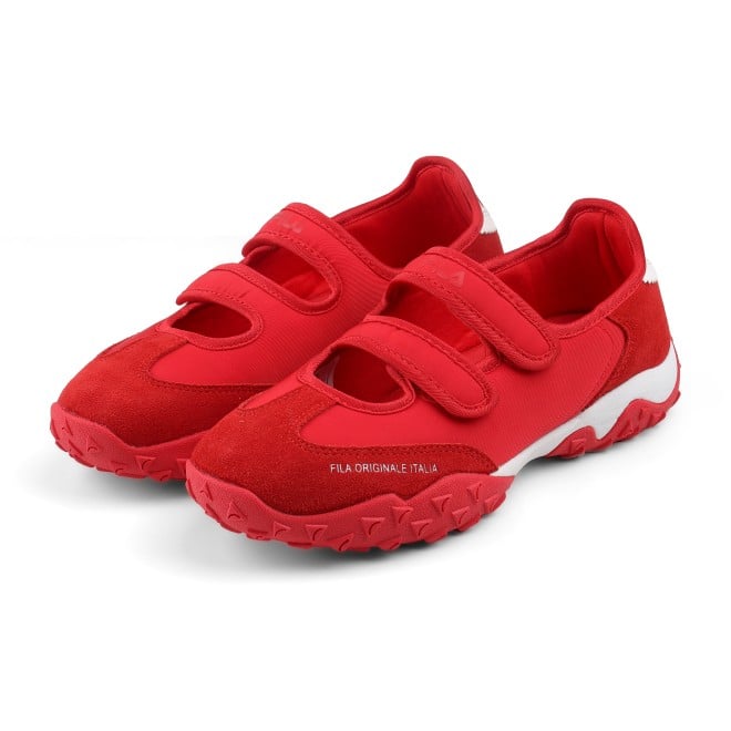 Fila Women Red Sports Walking Shoes (SKU: 25-11011417-18-5)