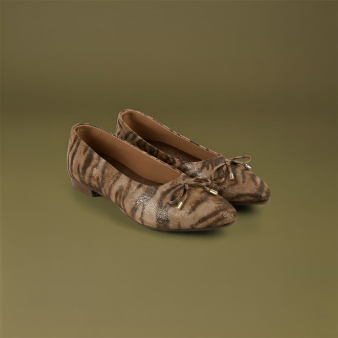 Mochi Women Brown Casual Ballerinas