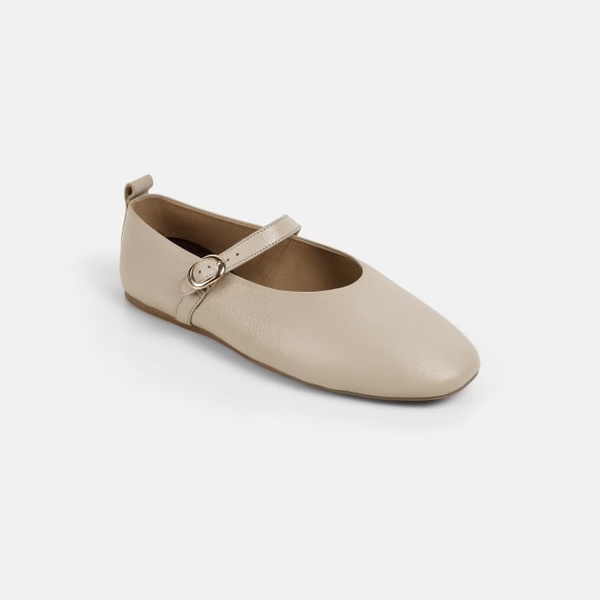 Mochi Women Beige Formal Ballerinas