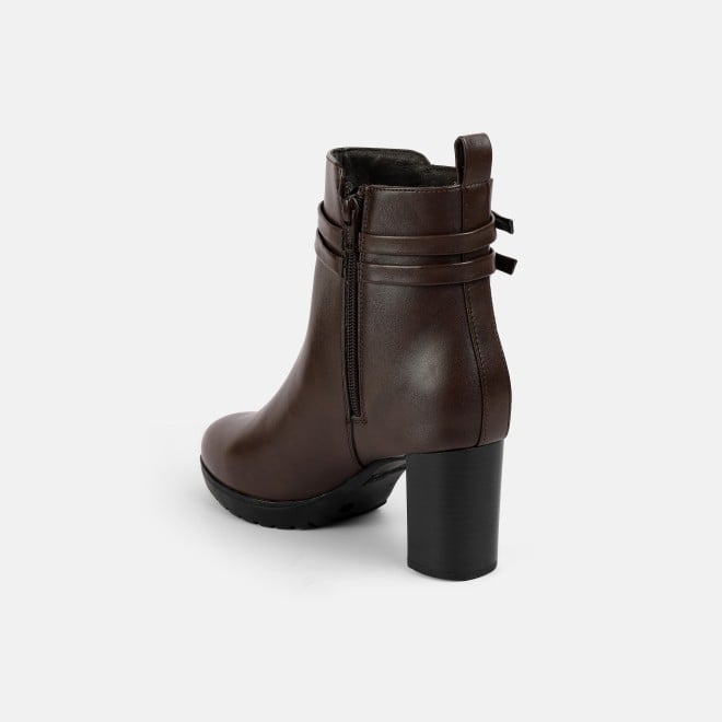 Mochi Women Brown Party Boots (SKU: 31-1029-12-36)