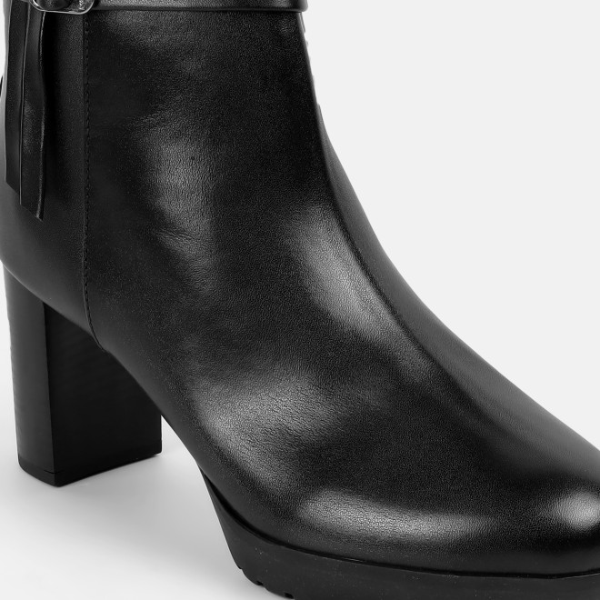 Mochi Women Black Party Boots (SKU: 31-1029-11-36)