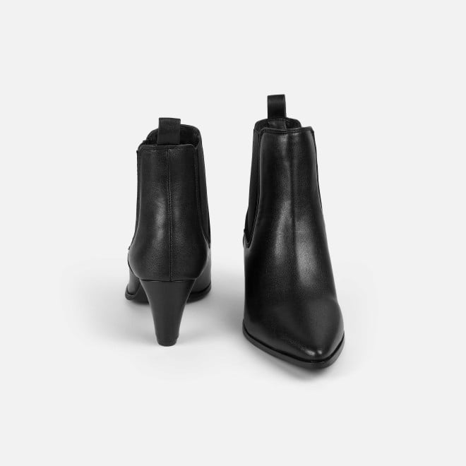 Mochi Women Black Party Boots (SKU: 31-1075-11-38)