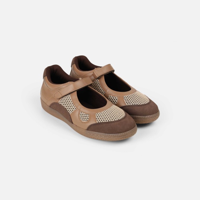 Mochi Women Brown Casual Ballerinas (SKU: 31-1076-12-36)