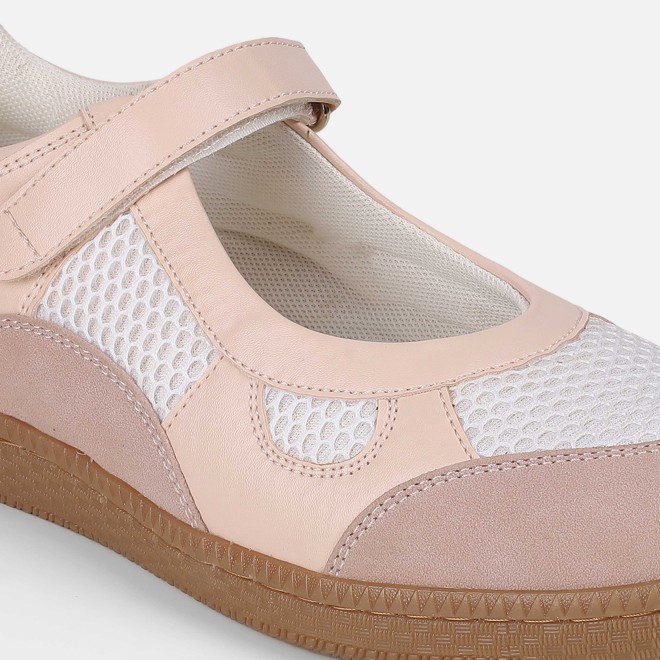 Mochi Women Pink Casual Ballerinas (SKU: 31-1076-24-36)