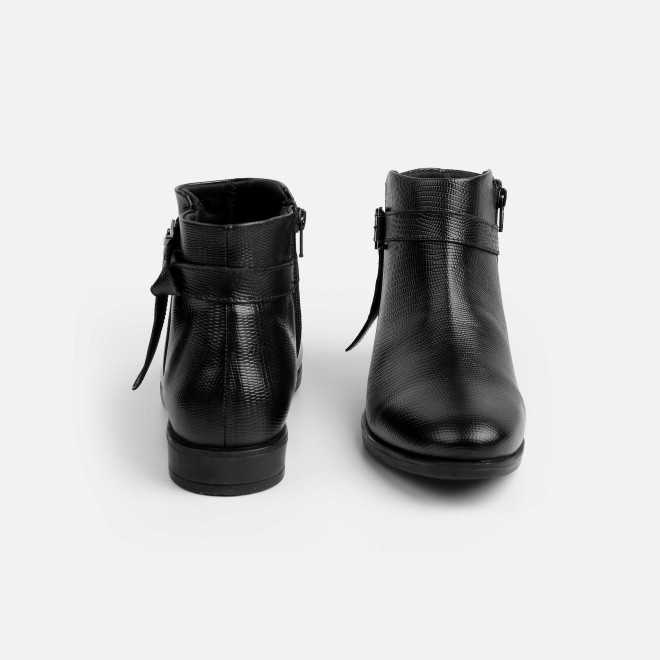 Mochi Women Black Casual Boots (SKU: 31-1088-11-36)