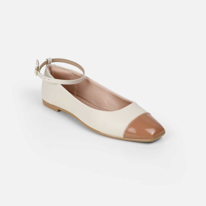 Mochi Women Peach Casual Ballerinas (SKU: 31-1091-80-38)