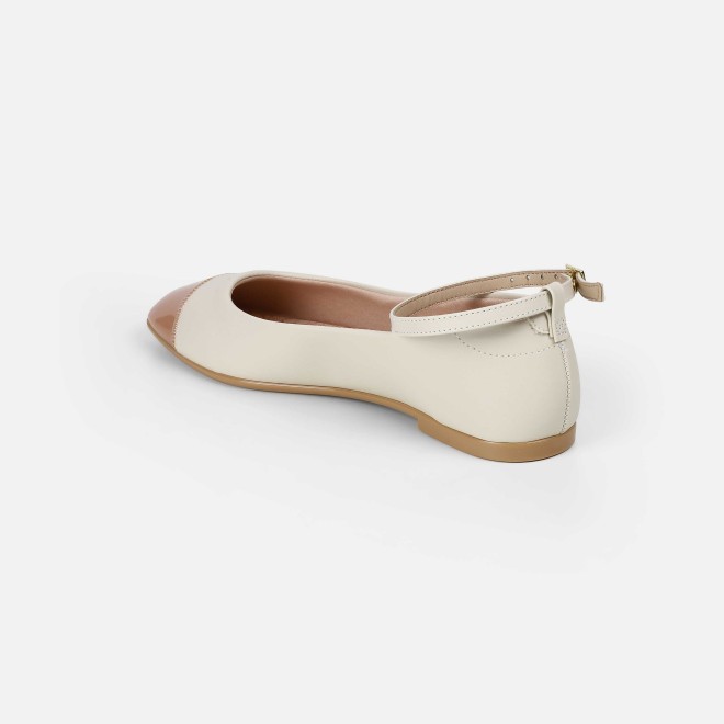 Mochi Women Peach Casual Ballerinas (SKU: 31-1091-80-38)