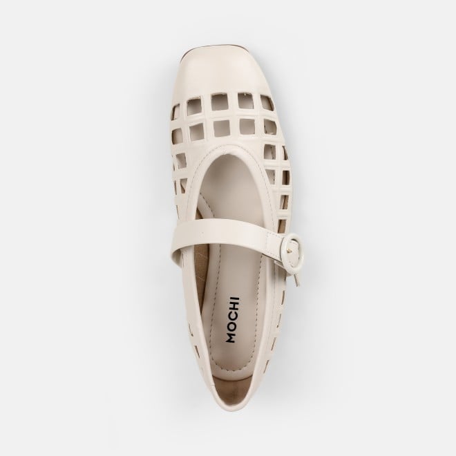 Mochi Women Off-white Casual Ballerinas (SKU: 31-1092-66-37)