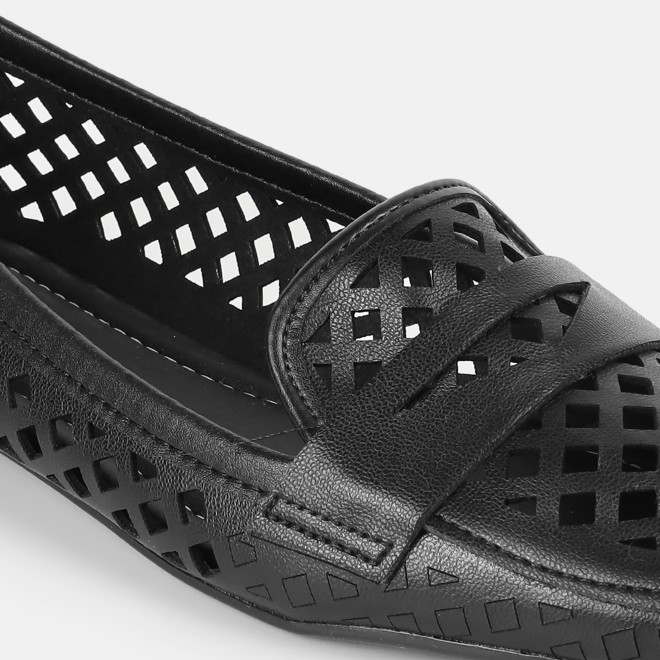 Mochi Women Black Casual Ballerinas (SKU: 31-1093l-11-42)
