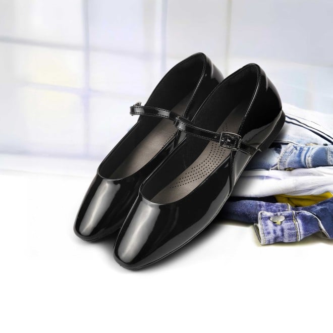 Mochi Women Black Formal Ballerinas