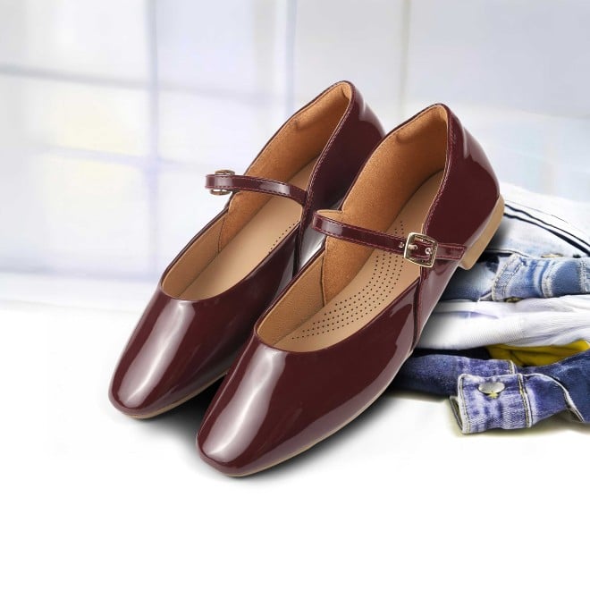 Mochi Women Maroon Formal Ballerinas