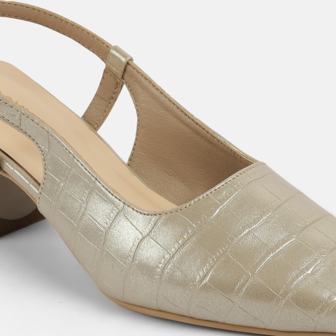 Mochi Women Gold Formal Sandals (SKU: 31-1106-15-36)