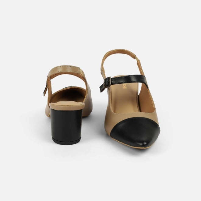 Mochi Women Black Formal Sandals (SKU: 31-1131-11-36)