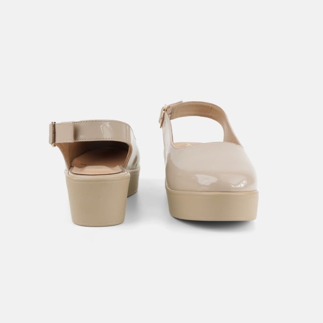 Mochi Women Beige Casual Sandals (SKU: 31-1137-20-36)