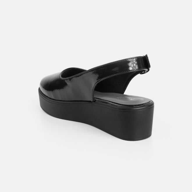 Mochi Women Black Casual Sandals (SKU: 31-1137-11-36)