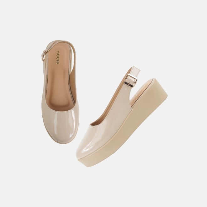 Mochi Women Beige Casual Sandals (SKU: 31-1137-20-36)