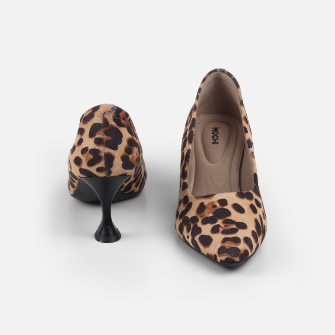 Mochi Women Beige Casual Pumps (SKU: 31-1158-20-36)